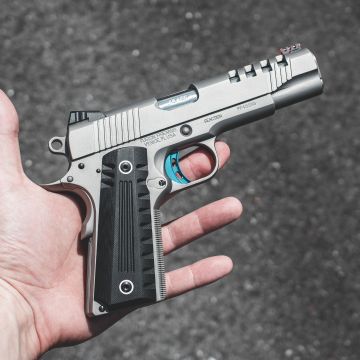 1911 Pistol - 45 ACP  Silver Skyfall  Reaction