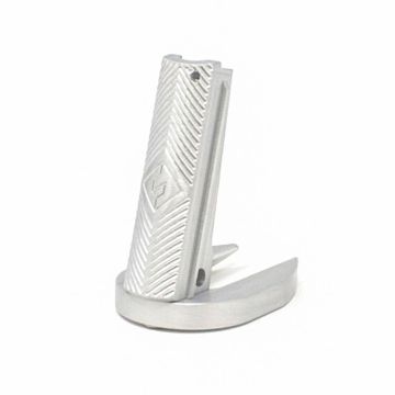 1911 Mainspring Housing + Mag-Well - Government, Fusion Chevron, Stainless