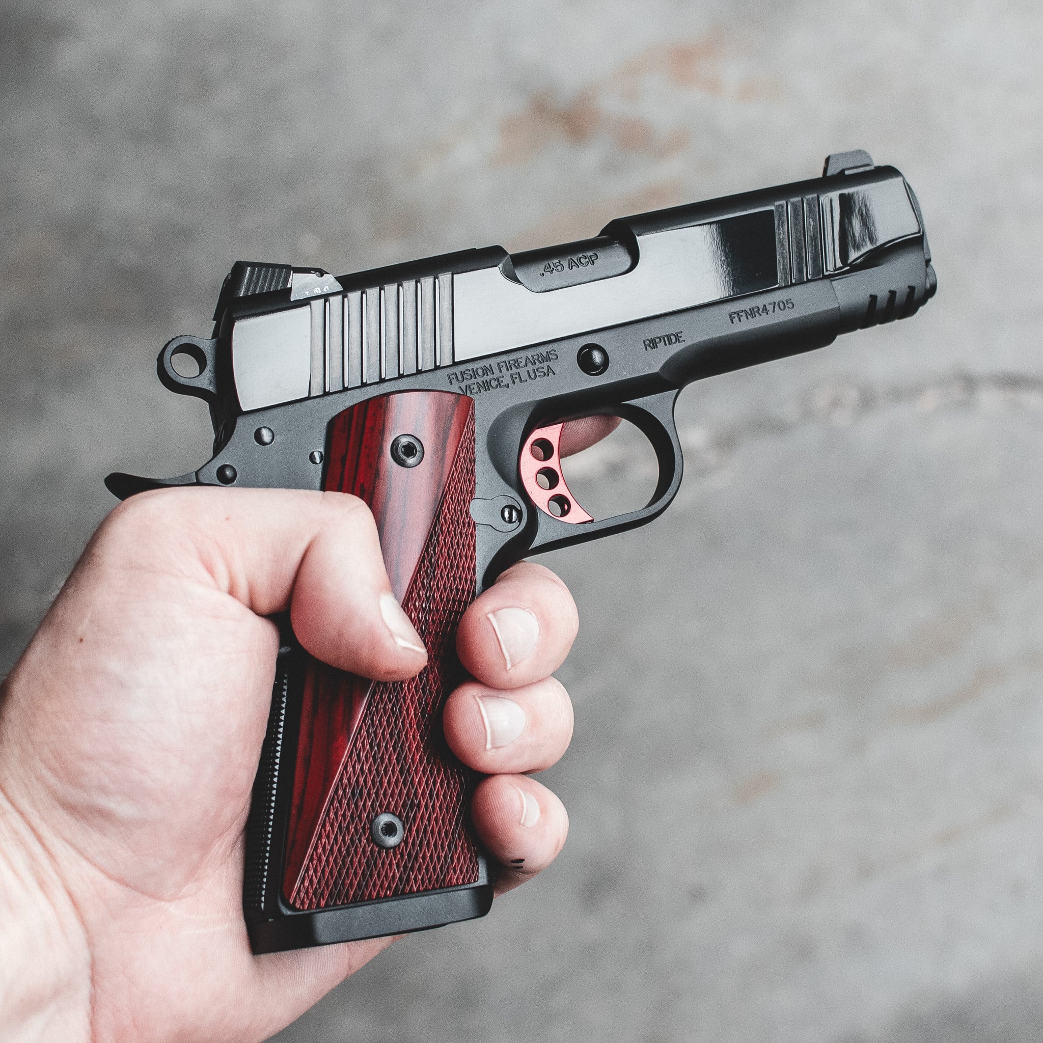 1911 Pistol (4.25